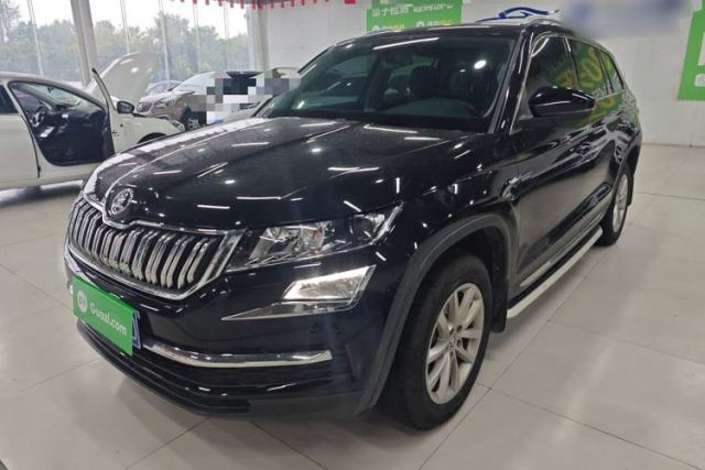 Ojetý Skoda Kodiaq 2020 TSI330 5-Seater Two-Wheel Drive Comfort Edition