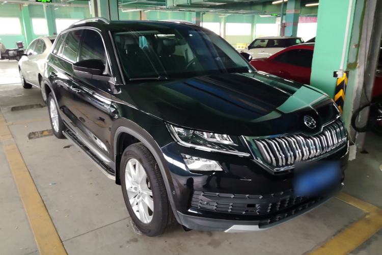 Used Skoda Kodiaq 2020 TSI330 5-Seat Two-Wheel Drive Deluxe Enjoyment Edition Front Right 45 Deg