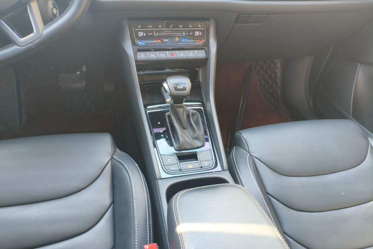Used Skoda Kodiaq 2020 TSI330 5-Seat Two-Wheel Drive Deluxe Enjoyment Edition Gear Lever