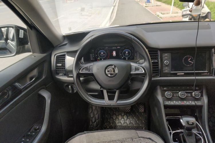 Used Skoda Kodiaq 2020 TSI330 5-Seat Two-Wheel Drive Deluxe Enjoyment Edition Interior 1
