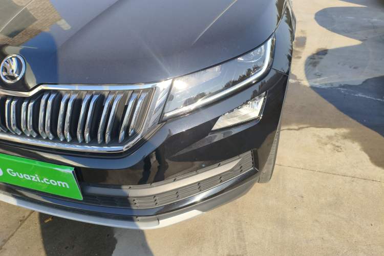 Used Skoda Kodiaq 2020 TSI330 5-Seat Two-Wheel Drive Deluxe Enjoyment Edition Left Front Headlight