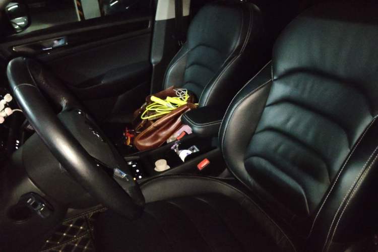 Used Skoda Kodiaq 2020 TSI330 7-Seater Two-Wheel-Drive Luxury Enjoyment Edition Left Front Seat