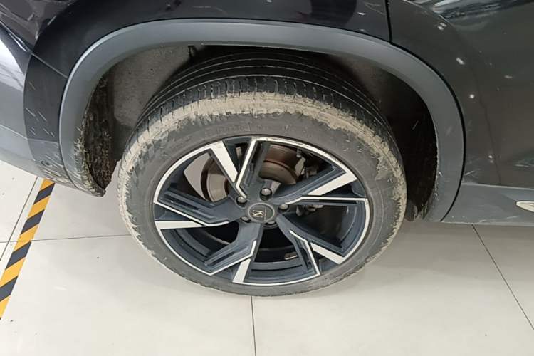Used Skoda Kodiaq 2020 TSI330 7-Seater Two-Wheel-Drive Luxury Enjoyment Edition Right Rear Wheel Hub