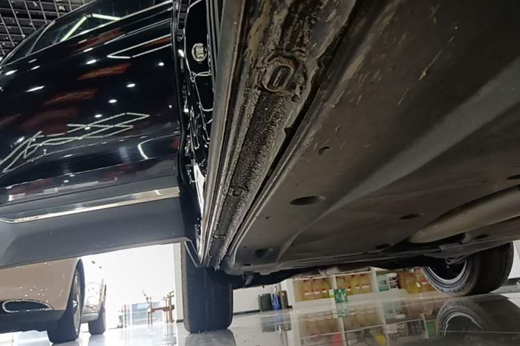 Used Skoda Kodiaq 2020 TSI330 7-Seater Two-Wheel-Drive Luxury Enjoyment Edition Right Side Sill
