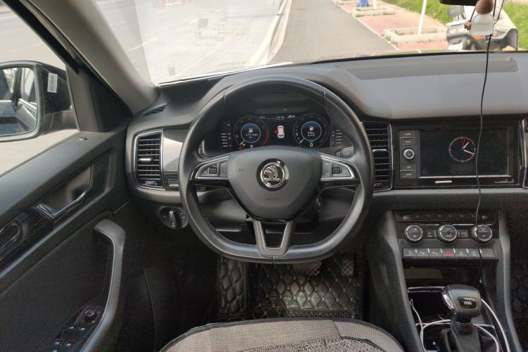 Used Skoda Kodiaq 2020 TSI330 5-Seat Two-Wheel Drive Deluxe Enjoyment Edition Steering Wheel