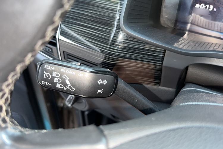 Used Skoda Kodiaq 2020 TSI330 7-Seater Two-Wheel-Drive Luxury Enjoyment Edition Interior 10