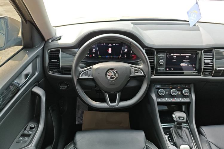 Used Skoda Kodiaq 2020 TSI330 7-Seater Two-Wheel-Drive Luxury Enjoyment Edition Steering Wheel
