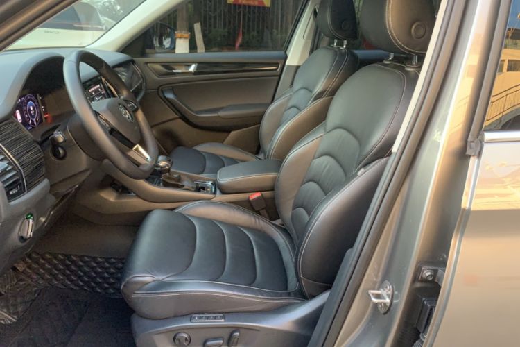 Used Skoda Kodiaq 2020 TSI330 7-Seater Two-Wheel-Drive Luxury Enjoyment Edition Interior 1