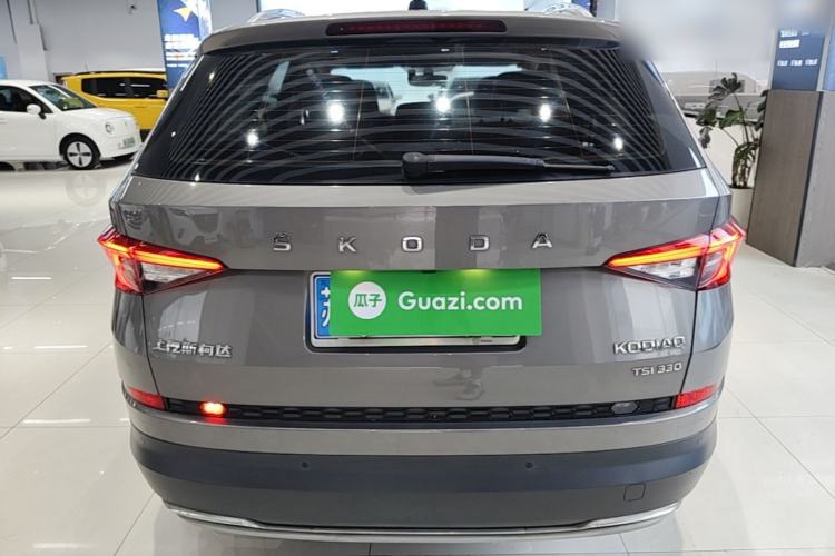 Used Skoda Kodiaq 2020 TSI330 7-Seater Two-Wheel-Drive Luxury Enjoyment Edition Rear