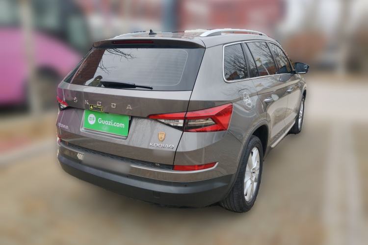 Used Skoda Kodiaq 2020 TSI330 5-Seater Two-Wheel Drive Comfort Edition Rear Right 45 Deg