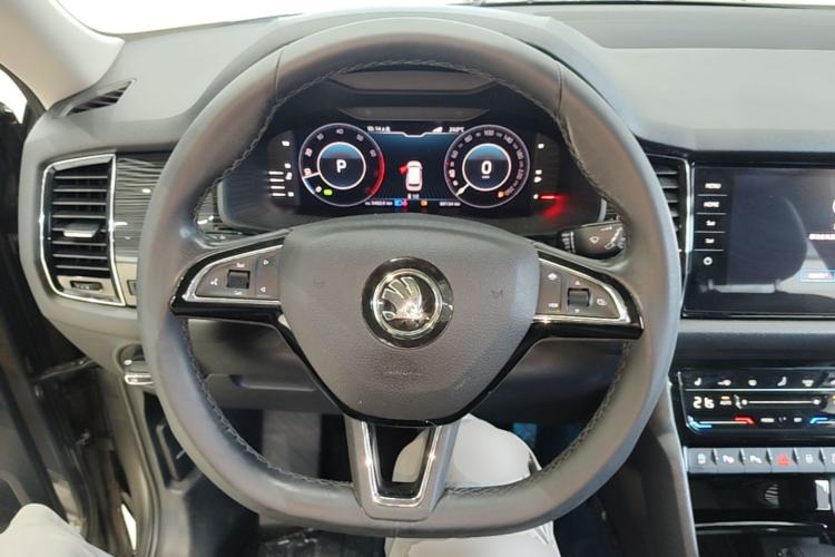 Used Skoda Kodiaq 2020 TSI330 7-Seater Two-Wheel-Drive Luxury Enjoyment Edition Steering Wheel