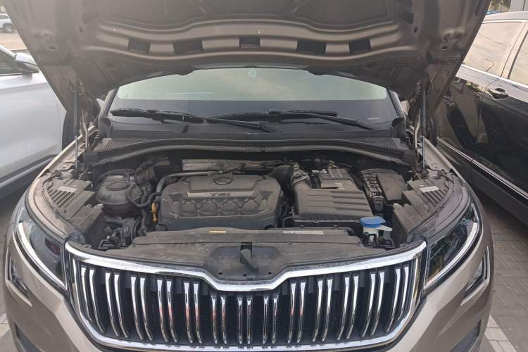 Used Skoda Kodiaq 2020 TSI330 7-Seater Two-Wheel-Drive Luxury Enjoyment Edition Engine Bay
