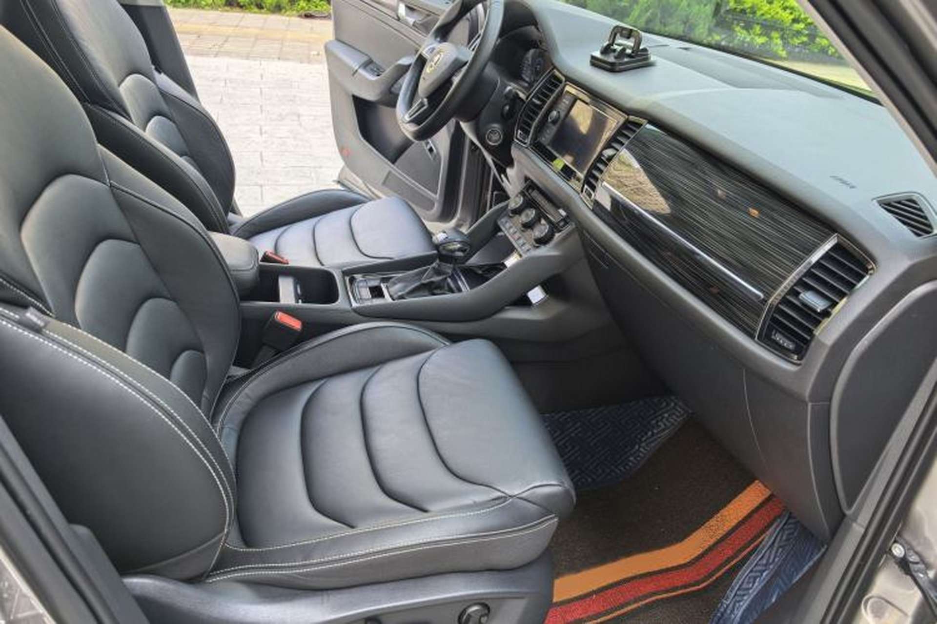 Used Skoda Kodiaq 2020 TSI330 7-Seater Two-Wheel-Drive Luxury Enjoyment Edition Right Front Seat