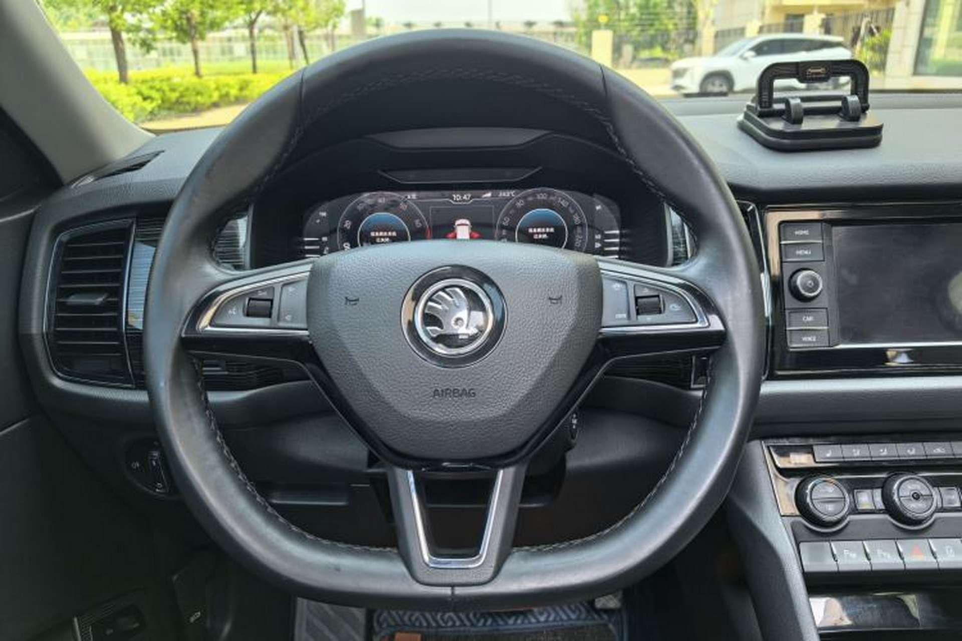 Used Skoda Kodiaq 2020 TSI330 7-Seater Two-Wheel-Drive Luxury Enjoyment Edition Steering Wheel