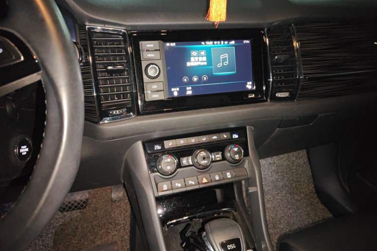Used Skoda Kodiaq 2020 TSI330 5-Seat Two-Wheel Drive Deluxe Enjoyment Edition Audio And AC Panel