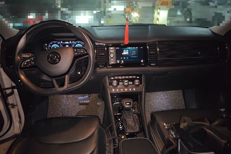 Used Skoda Kodiaq 2020 TSI330 5-Seat Two-Wheel Drive Deluxe Enjoyment Edition Center Console
