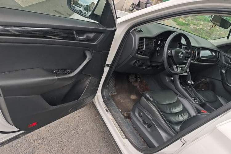 Used Skoda Kodiaq 2020 TSI330 5-Seat Two-Wheel Drive Deluxe Enjoyment Edition Driver Seat