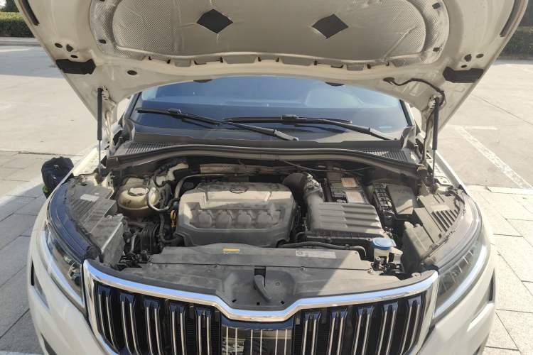 Used Skoda Kodiaq 2020 TSI330 7-Seater Two-Wheel-Drive Luxury Enjoyment Edition Engine Bay