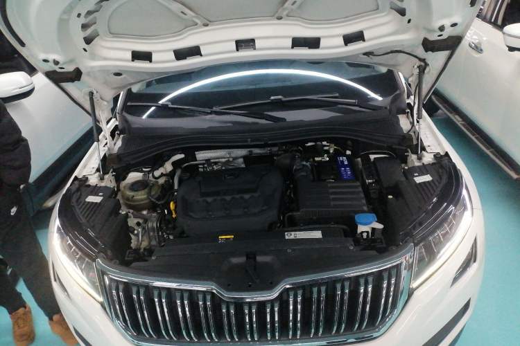 Used Skoda Kodiaq 2020 TSI330 5-Seat Two-Wheel Drive Deluxe Enjoyment Edition Engine Bay