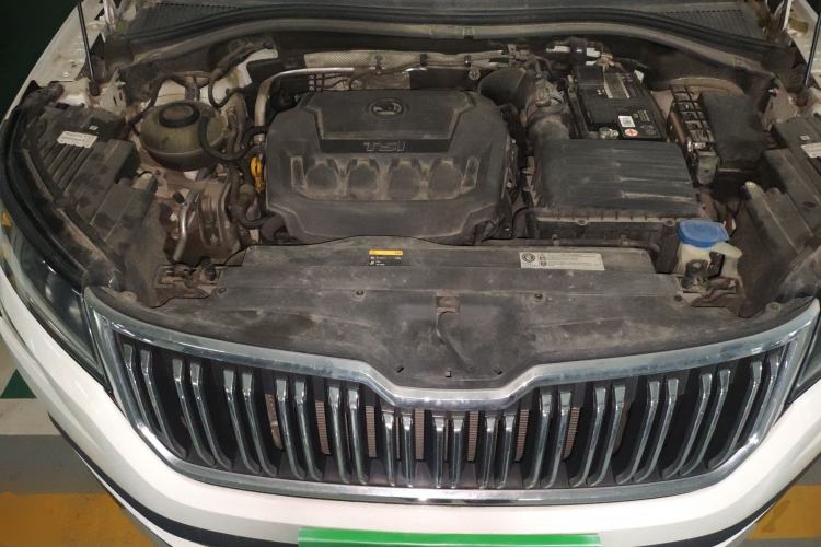 Used Skoda Kodiaq 2020 TSI330 7-Seater Two-Wheel-Drive Luxury Enjoyment Edition Engine Bay