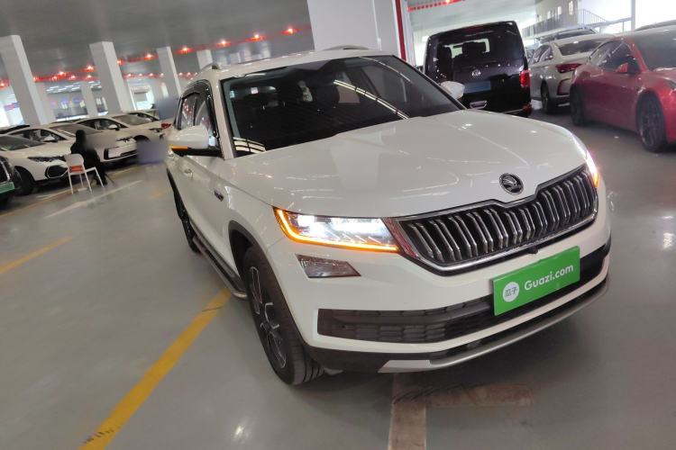 Used Skoda Kodiaq 2020 TSI330 7-Seater Two-Wheel-Drive Luxury Enjoyment Edition Exterior 2