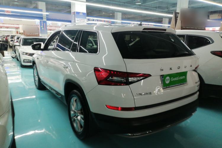 Used Skoda Kodiaq 2020 TSI330 5-Seat Two-Wheel Drive Deluxe Enjoyment Edition Exterior 3