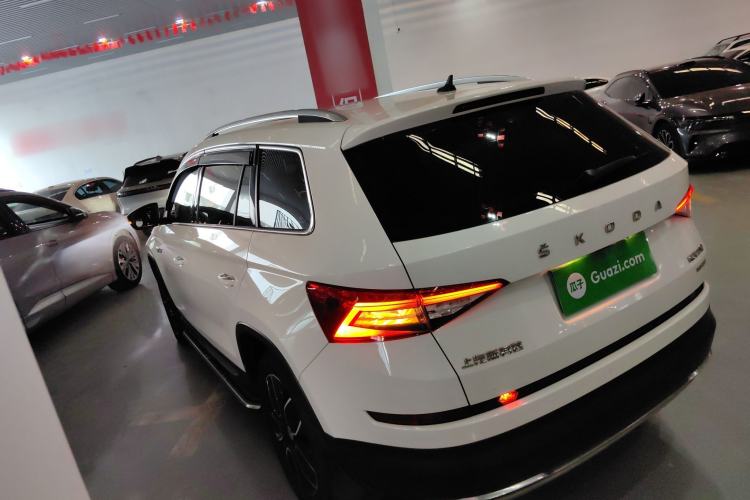 Used Skoda Kodiaq 2020 TSI330 7-Seater Two-Wheel-Drive Luxury Enjoyment Edition Exterior 4