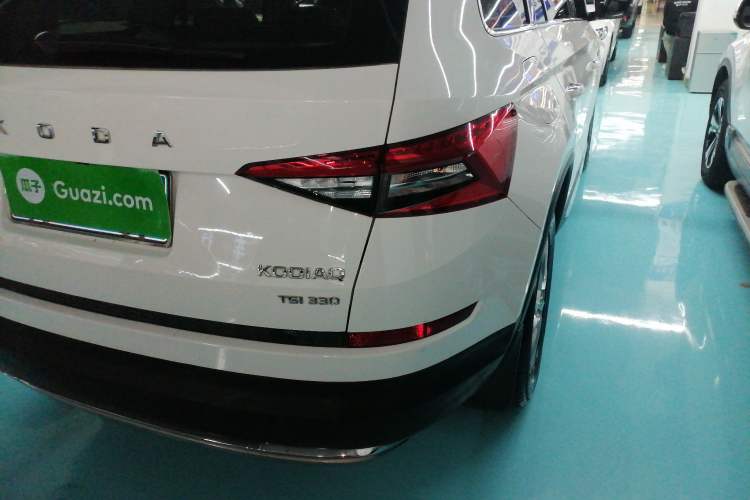 Used Skoda Kodiaq 2020 TSI330 5-Seat Two-Wheel Drive Deluxe Enjoyment Edition Exterior 6