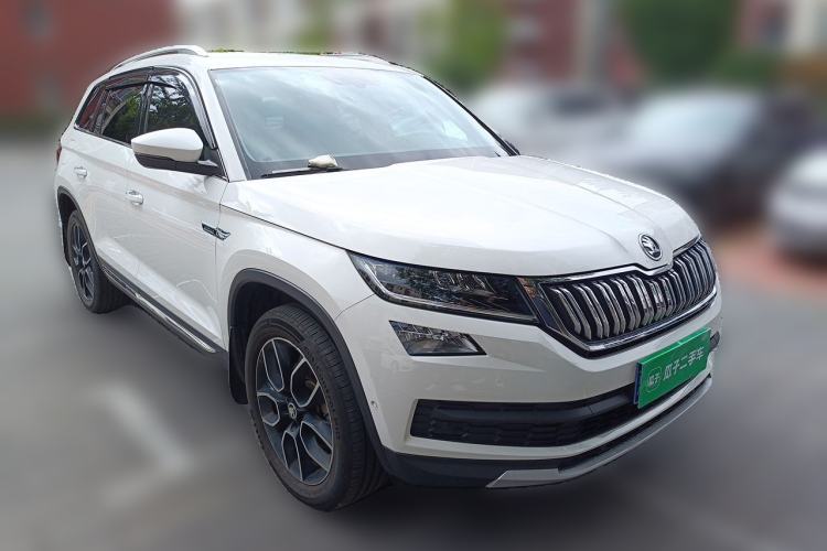 Used Skoda Kodiaq 2020 TSI330 5-Seat Two-Wheel Drive Deluxe Enjoyment Edition Front Right 45 Deg