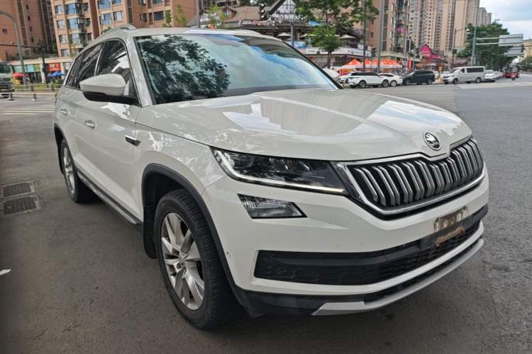 Used Skoda Kodiaq 2020 TSI330 5-Seat Two-Wheel Drive Deluxe Enjoyment Edition Front Right 45 Deg