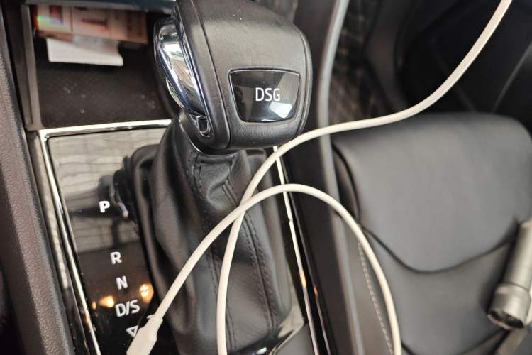 Used Skoda Kodiaq 2020 TSI330 5-Seat Two-Wheel Drive Deluxe Enjoyment Edition Gear Lever