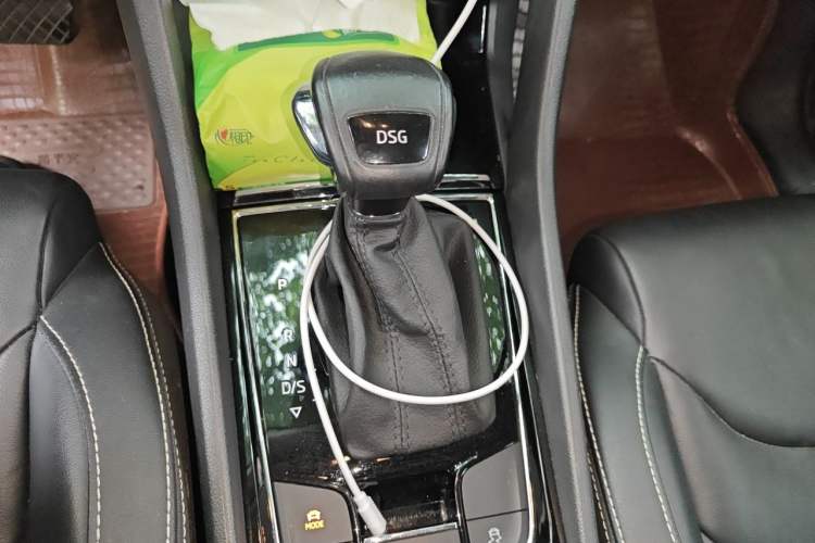 Used Skoda Kodiaq 2020 TSI330 7-Seater Two-Wheel-Drive Luxury Enjoyment Edition Gear Lever