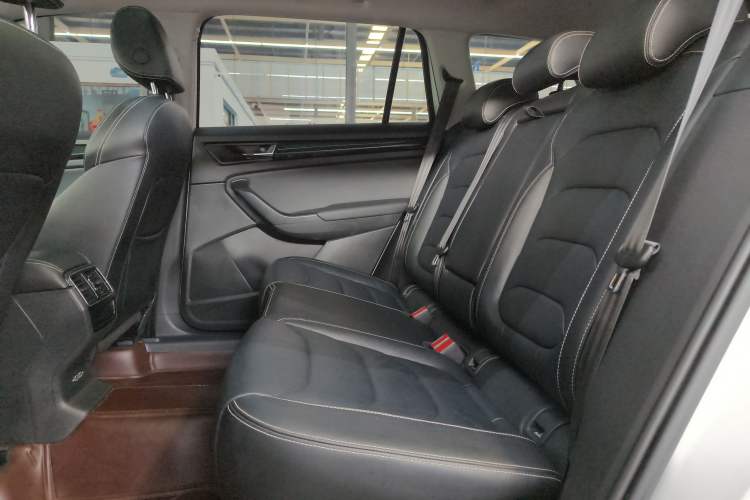 Used Skoda Kodiaq 2020 TSI330 5-Seat Two-Wheel Drive Deluxe Enjoyment Edition Interior 1