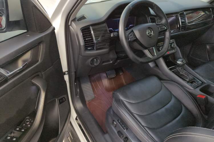 Used Skoda Kodiaq 2020 TSI330 5-Seat Two-Wheel Drive Deluxe Enjoyment Edition Interior 2