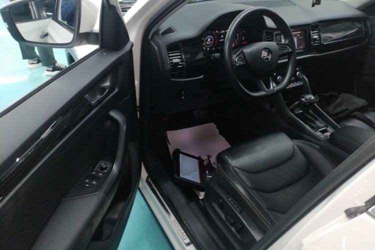 Used Skoda Kodiaq 2020 TSI330 5-Seat Two-Wheel Drive Deluxe Enjoyment Edition Interior 3