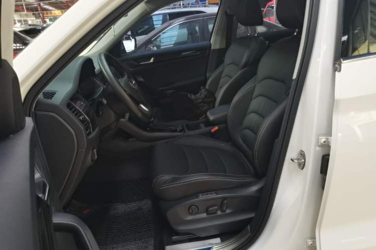 Used Skoda Kodiaq 2020 TSI330 7-Seater Two-Wheel-Drive Luxury Enjoyment Edition Left Front Seat
