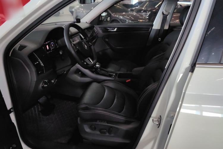 Used Skoda Kodiaq 2020 TSI330 7-Seater Two-Wheel-Drive Luxury Enjoyment Edition Left Front Seat