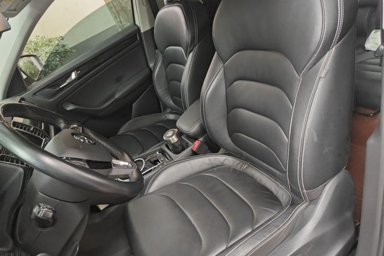 Used Skoda Kodiaq 2020 TSI330 7-Seater Two-Wheel-Drive Luxury Enjoyment Edition Left Front Seat