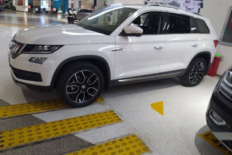 Used Skoda Kodiaq 2020 TSI330 7-Seater Two-Wheel-Drive Luxury Enjoyment Edition Left Side