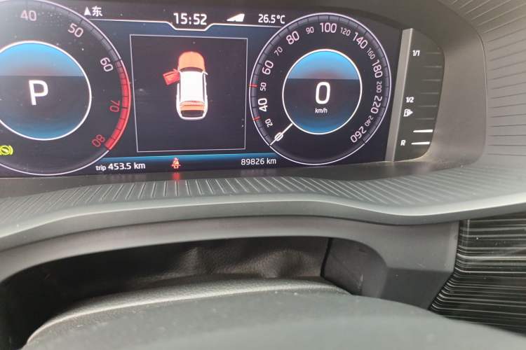 Used Skoda Kodiaq 2020 TSI330 5-Seat Two-Wheel Drive Deluxe Enjoyment Edition Odometer Close Up