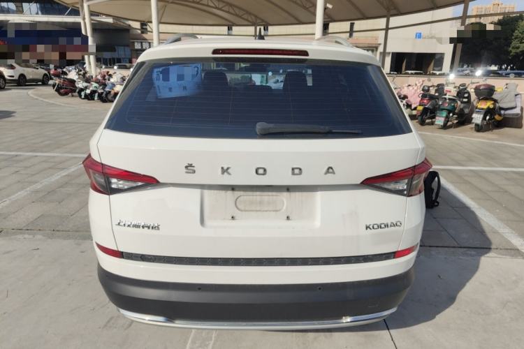 Used Skoda Kodiaq 2020 TSI330 7-Seater Two-Wheel-Drive Luxury Enjoyment Edition Rear