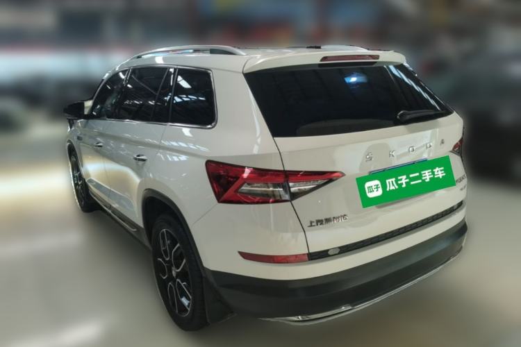 Used Skoda Kodiaq 2020 TSI330 7-Seater Two-Wheel-Drive Luxury Enjoyment Edition Rear Left 45 Deg