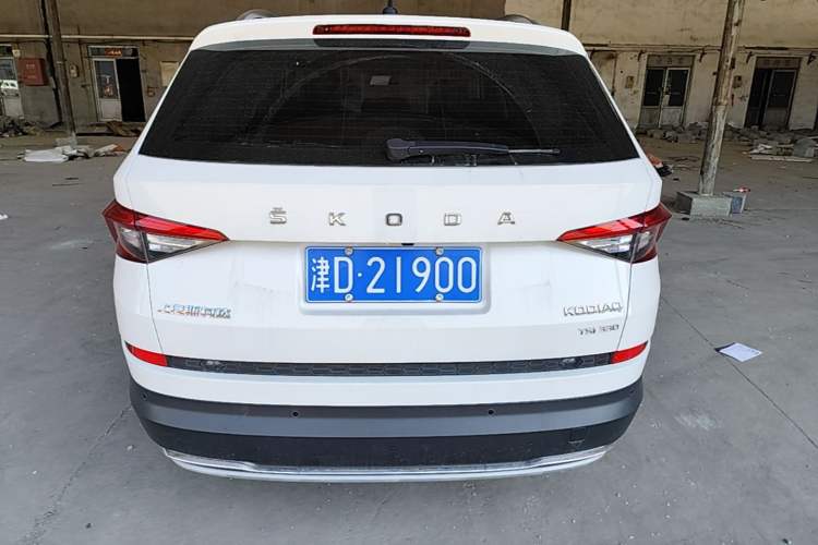 Used Skoda Kodiaq 2020 TSI330 7-Seater Two-Wheel-Drive Luxury Enjoyment Edition Rear