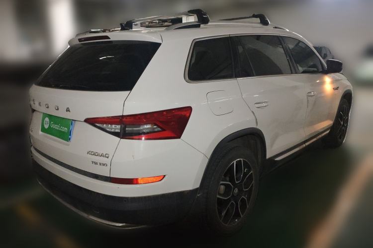 Used Skoda Kodiaq 2020 TSI330 7-Seater Two-Wheel-Drive Luxury Enjoyment Edition Rear Right 45 Deg