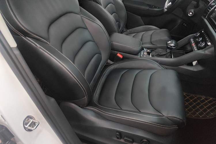 Used Skoda Kodiaq 2020 TSI330 5-Seat Two-Wheel Drive Deluxe Enjoyment Edition Right Front Seat