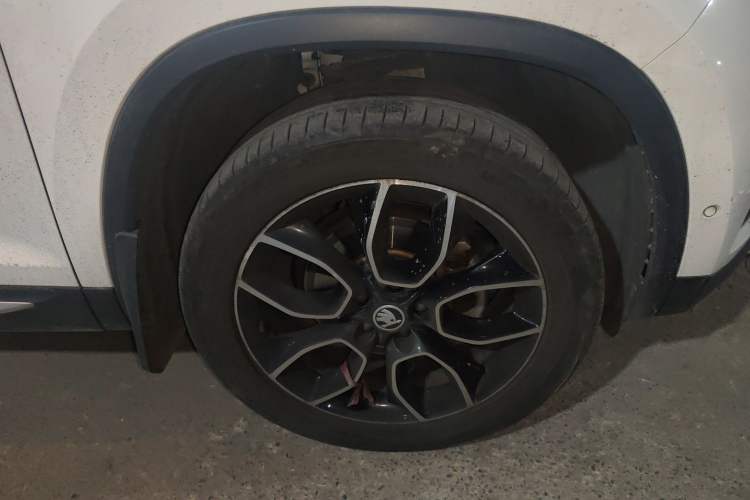 Used Skoda Kodiaq 2020 TSI330 5-Seat Two-Wheel Drive Deluxe Enjoyment Edition Right Front Wheel Hub