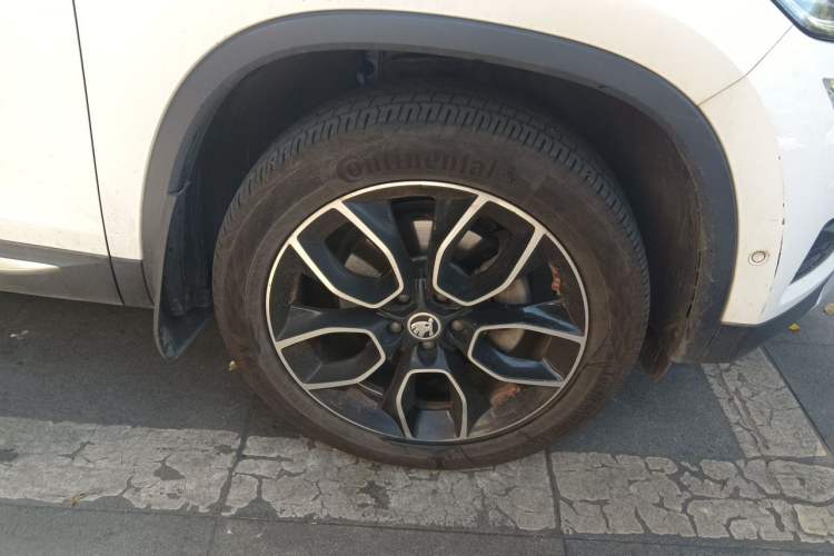 Used Skoda Kodiaq 2020 TSI330 5-Seat Two-Wheel Drive Deluxe Enjoyment Edition Right Front Wheel Hub