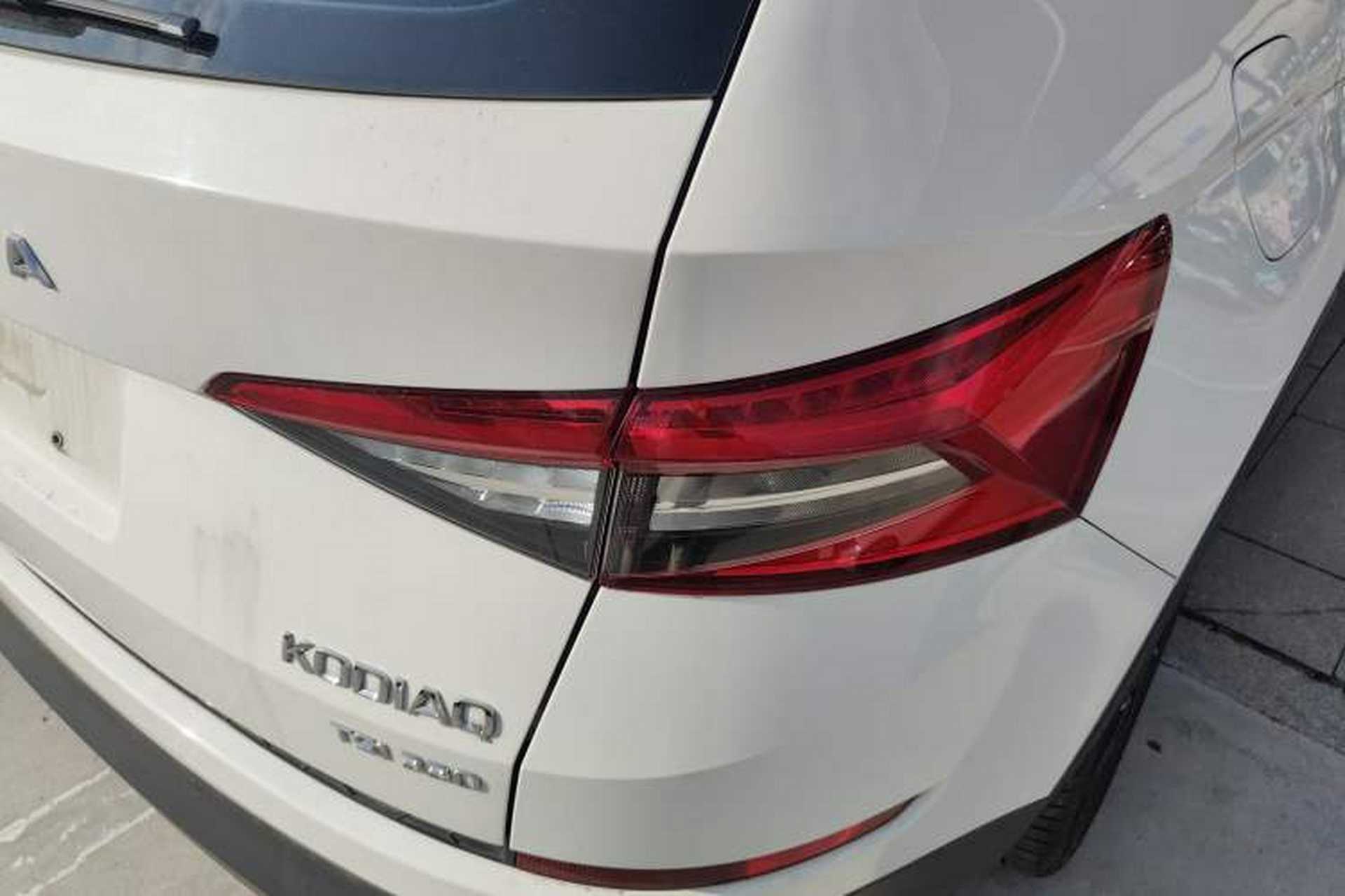 Used Skoda Kodiaq 2020 TSI330 7-Seater Two-Wheel-Drive Luxury Enjoyment Edition Right Rear Taillight
