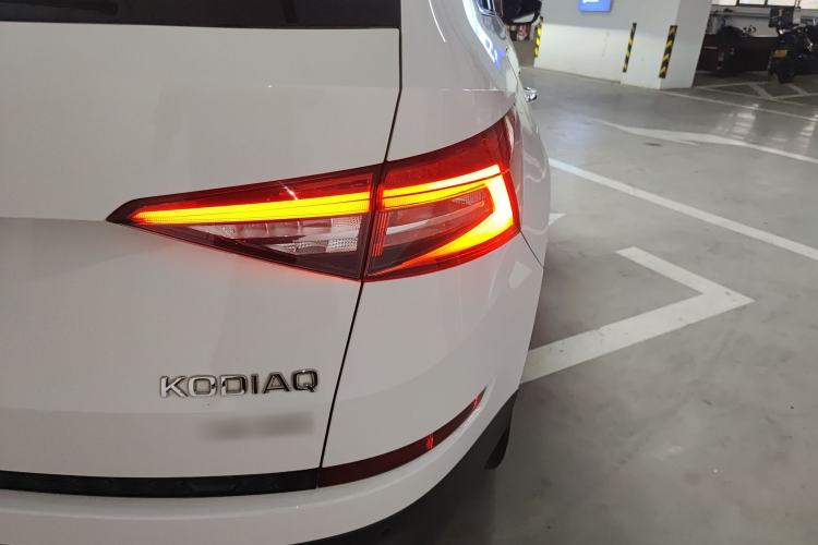 Used Skoda Kodiaq 2020 TSI330 5-Seat Two-Wheel Drive Deluxe Enjoyment Edition Right Rear Taillight