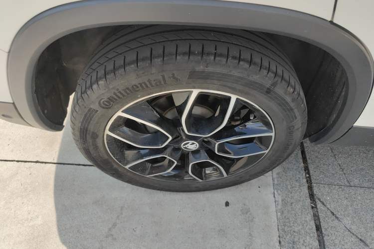 Used Skoda Kodiaq 2020 TSI330 7-Seater Two-Wheel-Drive Luxury Enjoyment Edition Right Rear Wheel Hub